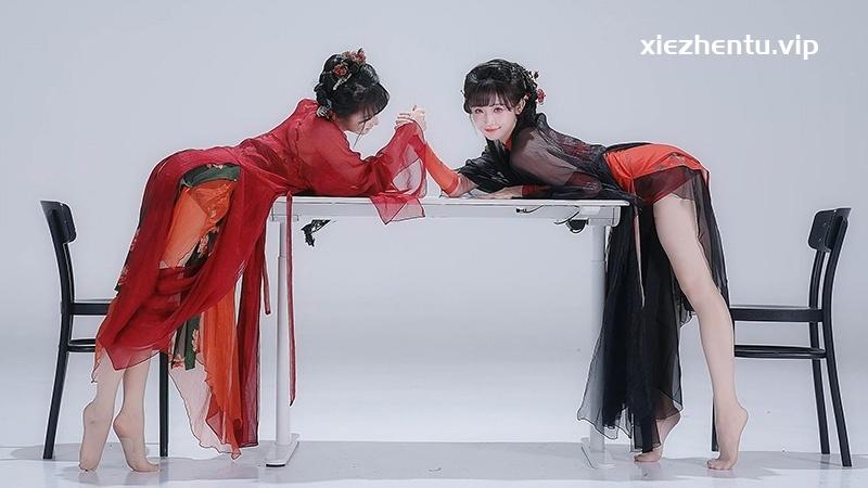 B站UP主#紫颜-小仙紫#晓丹小仙女儿 双倍旗袍舞蹈4K版一起欣赏