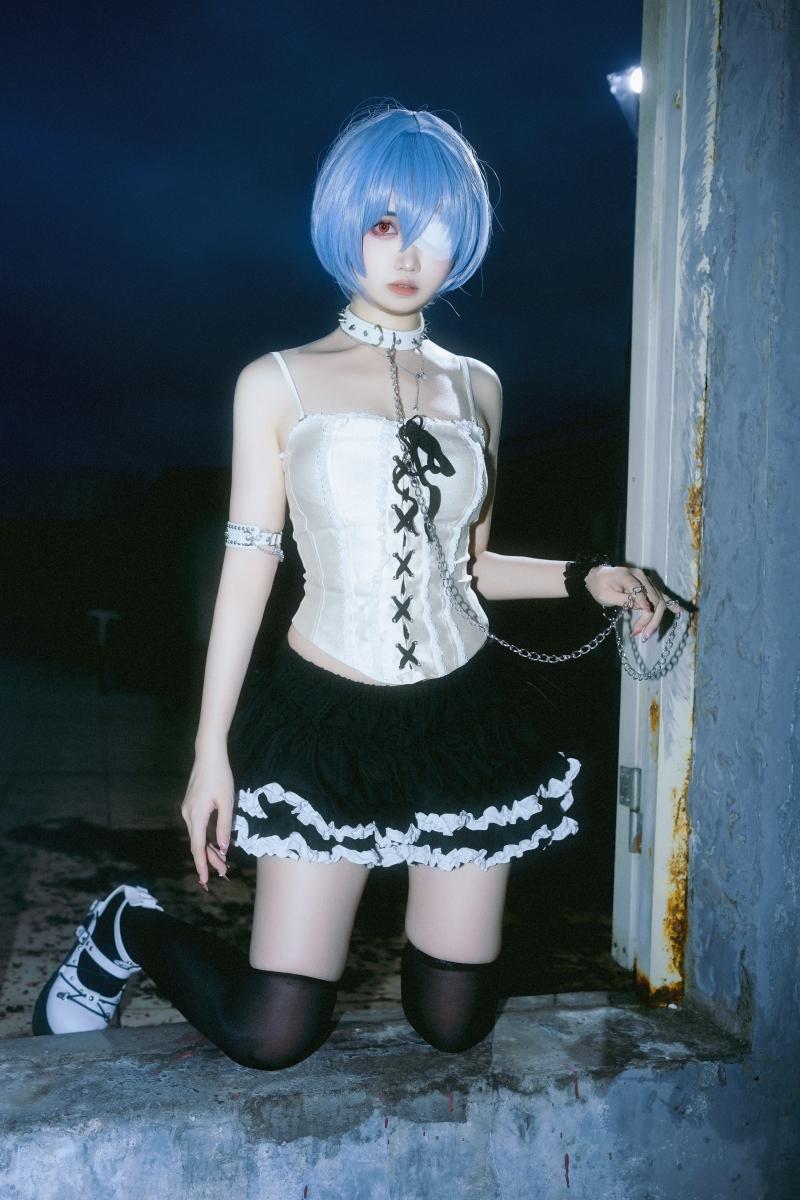 洛桑w伊梓 雨后天台【35P-693MB】-高端精品