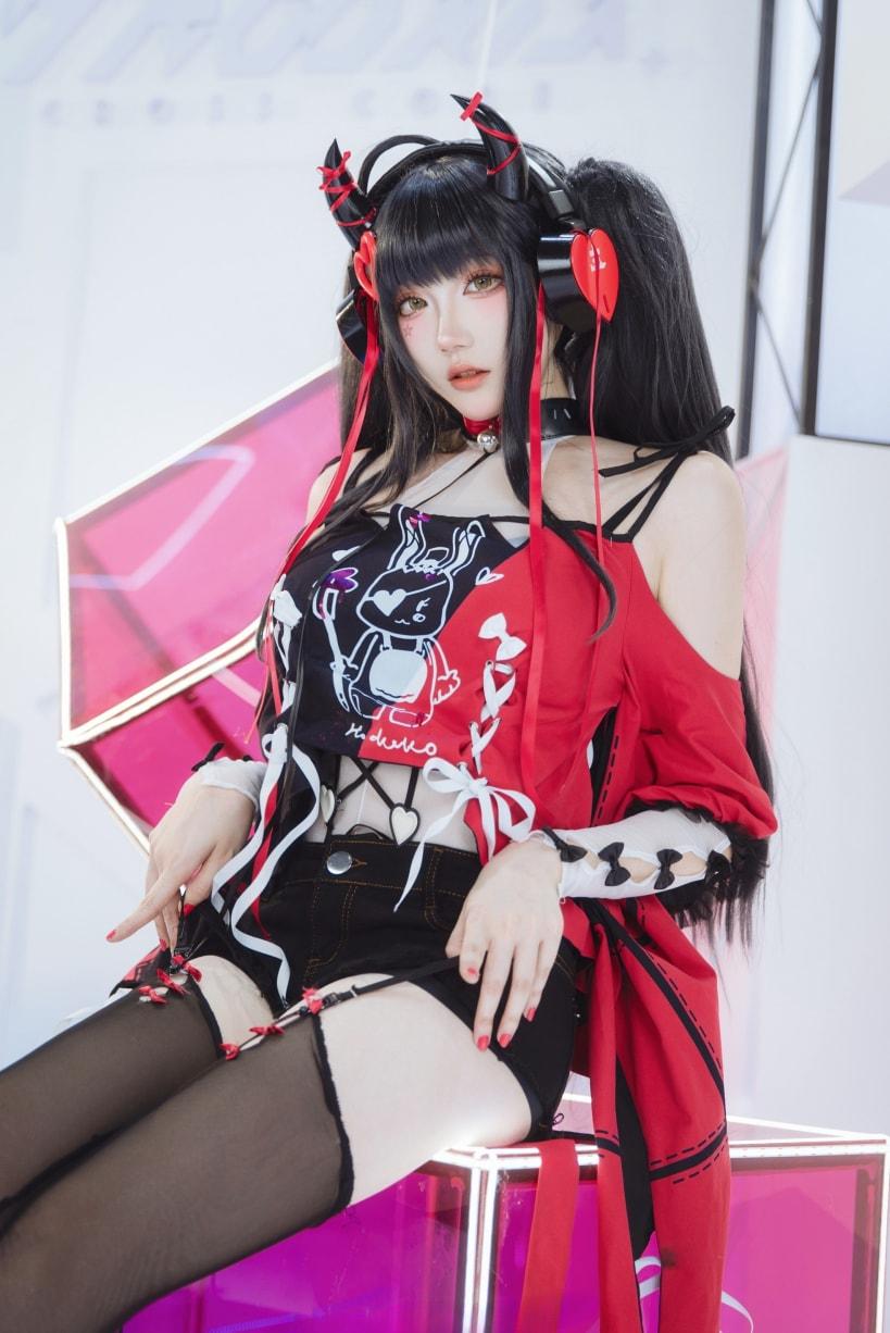 瓜希酱 交错战线cos旋律-精品资源